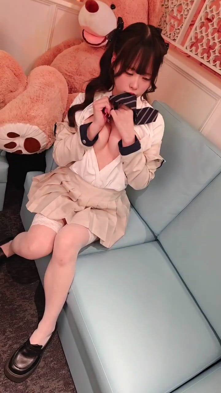 れの - ちょっとエッチな顔になってるかもしれませんね動画サムネイル