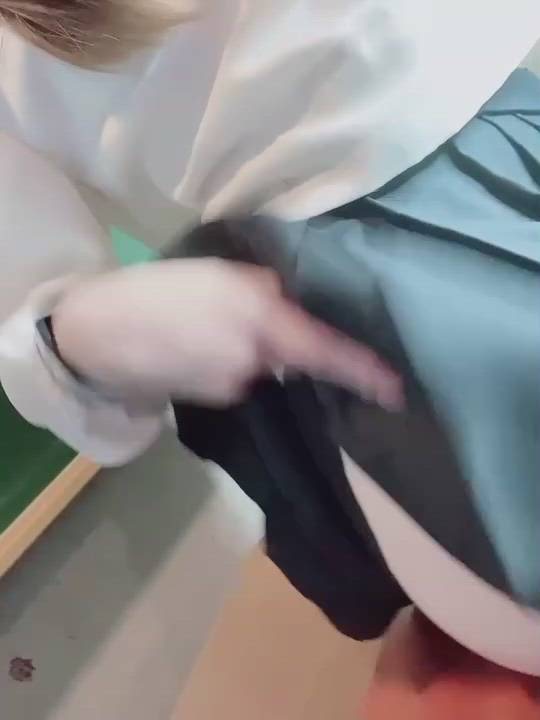 CHERRY WEST - りり動画サムネイル