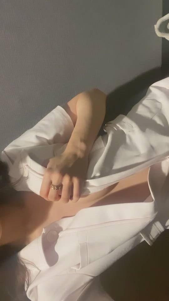 池袋東口　カルテ - れな動画サムネイル
