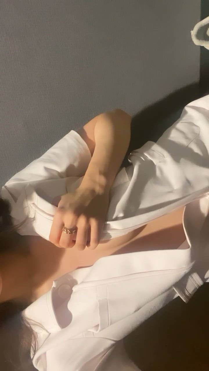 池袋東口　カルテ - れな動画サムネイル
