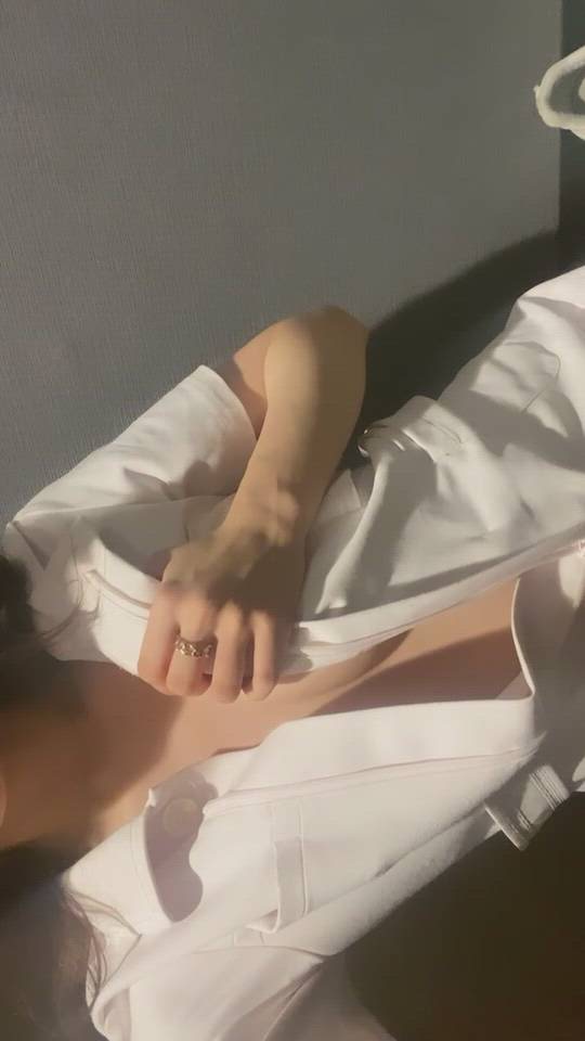 池袋東口　カルテ - れな動画サムネイル