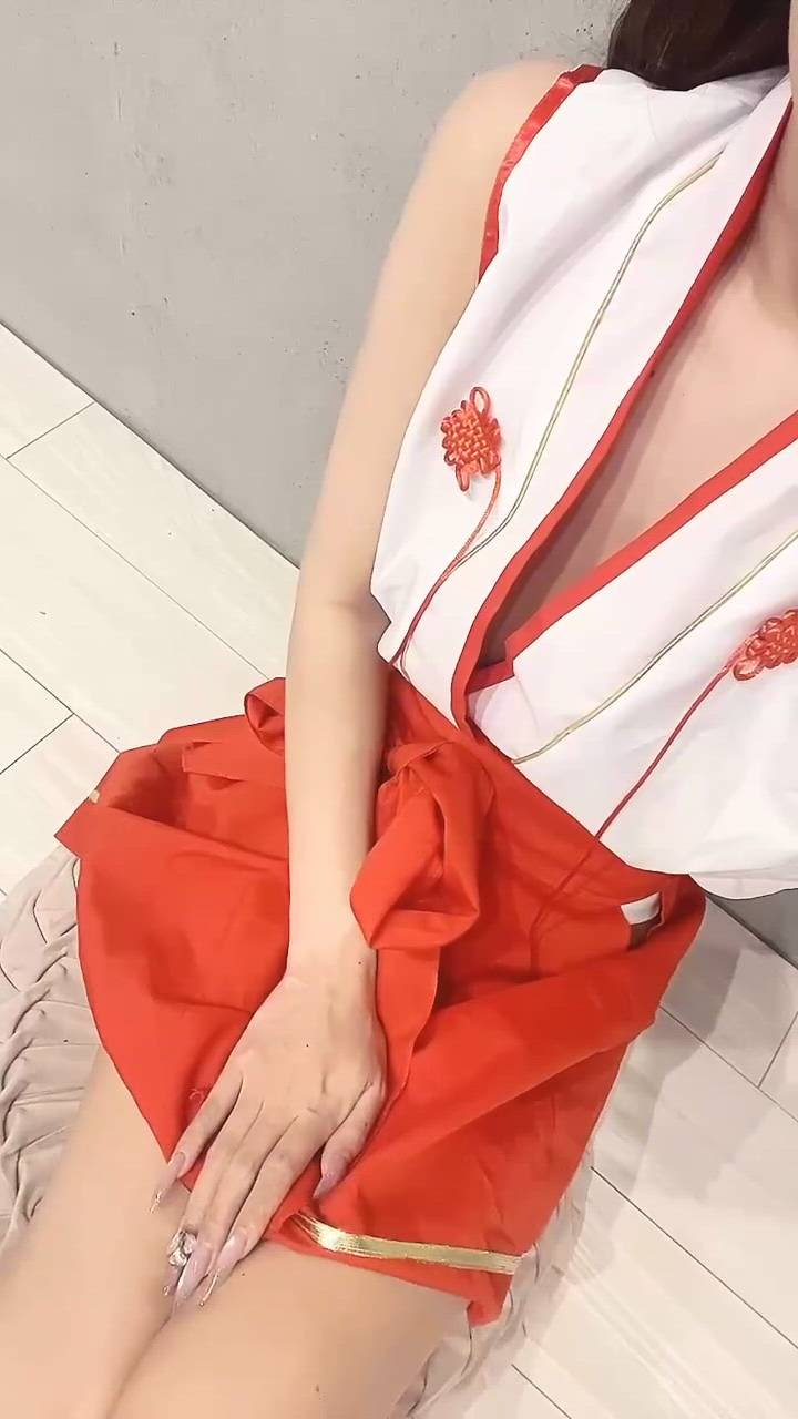 LOVEST - もも動画サムネイル