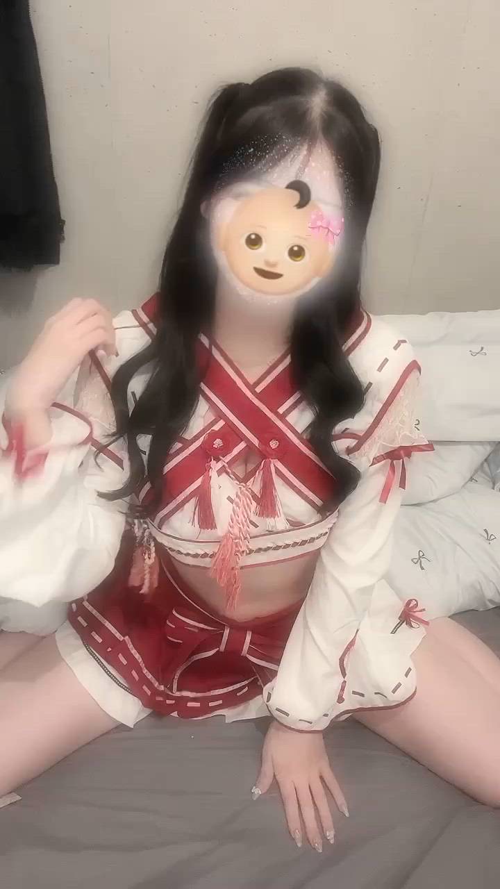 LOVEST - みゆ動画サムネイル