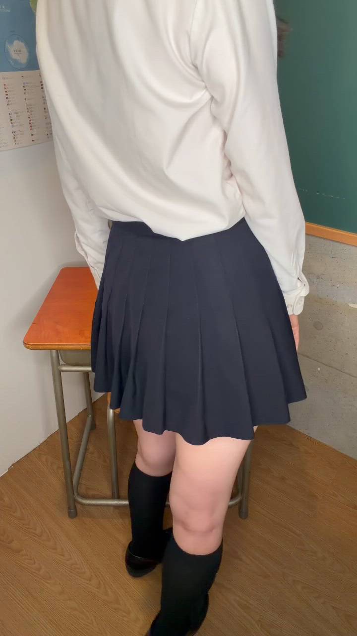 CHERRY WEST - ひな動画サムネイル