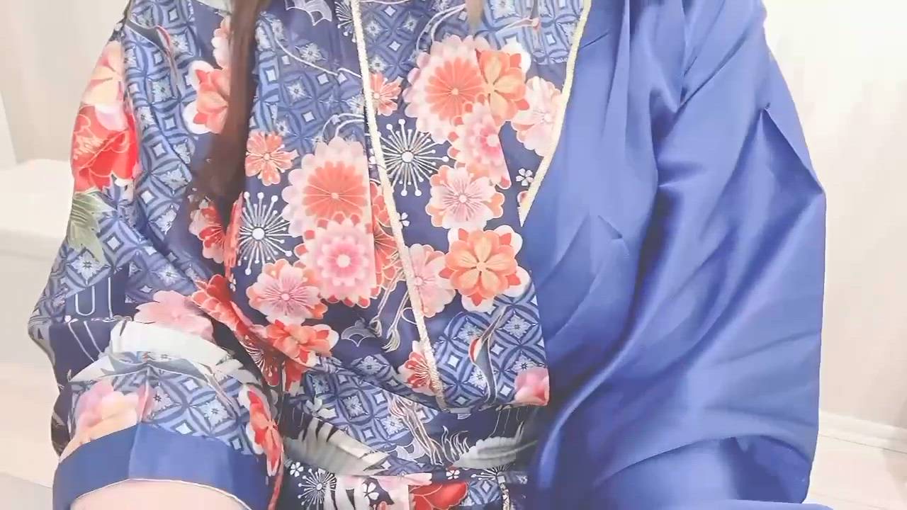 LOVEST - もか動画サムネイル