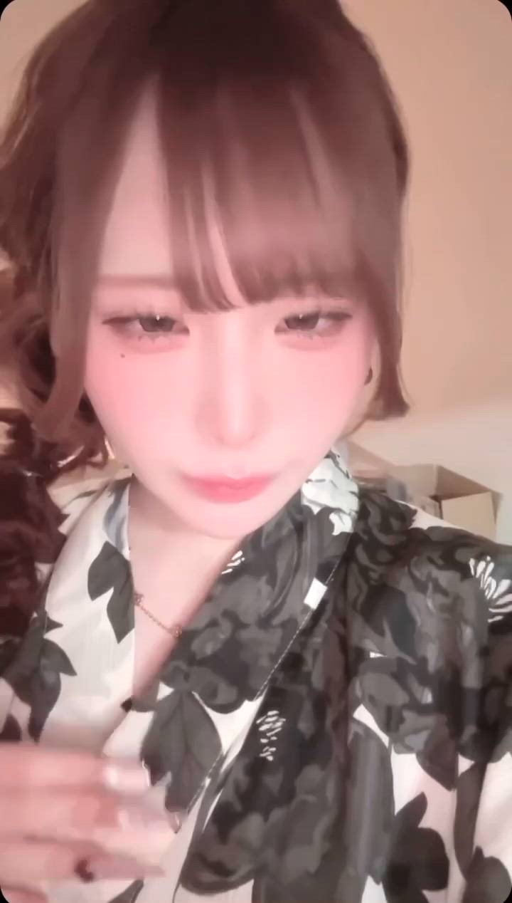 LOVEST - うと動画サムネイル