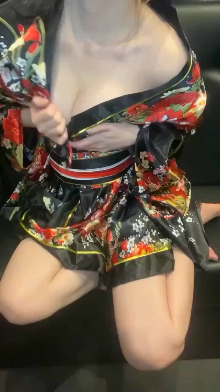 LOVEST - うた動画サムネイル