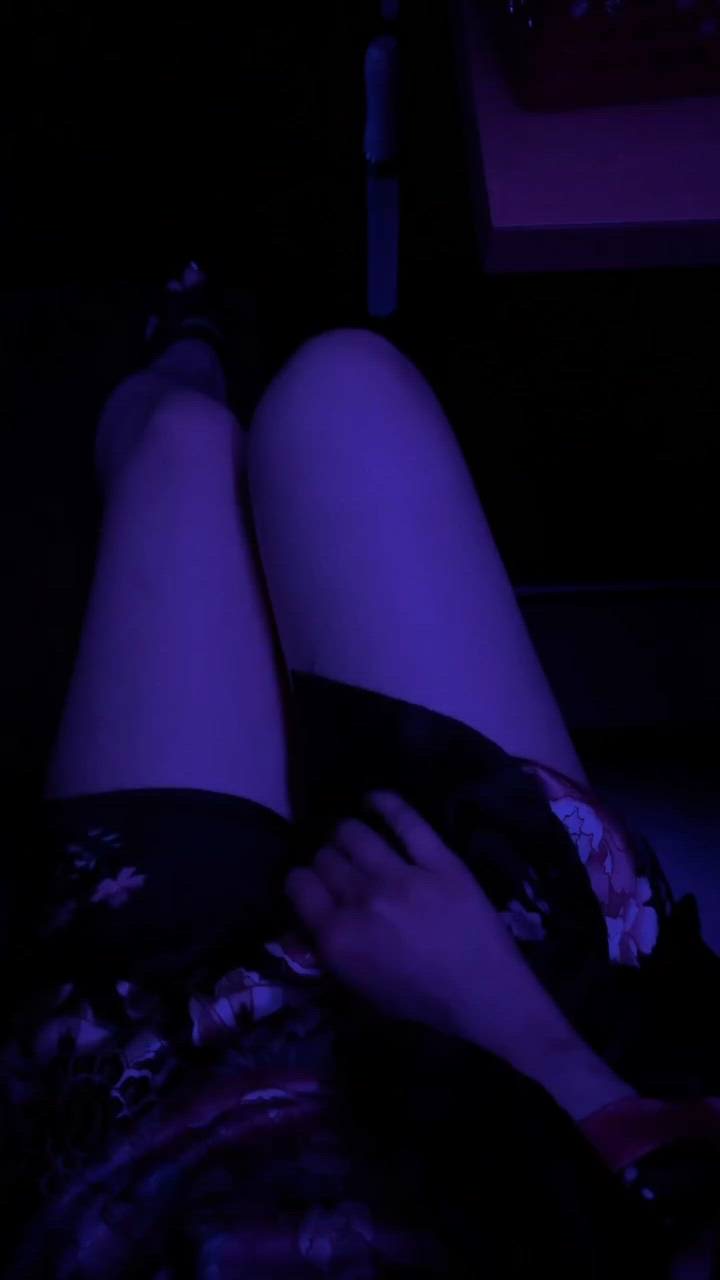 CHERRY WEST - ひな動画サムネイル