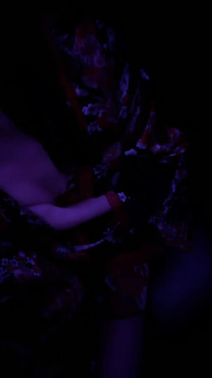 CHERRY WEST - ひな動画サムネイル